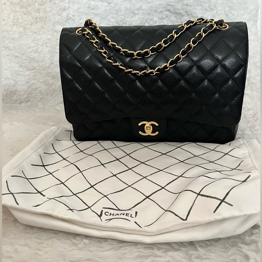 Chanel double flap maxi - LOOKING TO TRADE FOR A SMALLER SIZE !!!